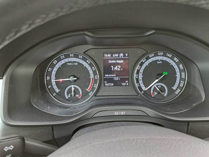 SKODA KODIAQ / 2016 / 5P / SUV 2.0 TDI SCR EXECUTIVE DSG 4WD
